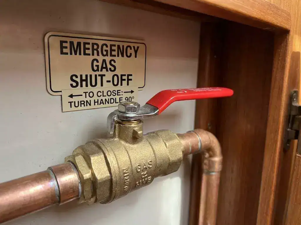 Marine LPG Emergency Shut-Off Valve with Safety Labeling