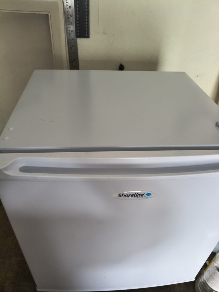 Shoreline SL-TT261 12V Fridge - Top Surface View